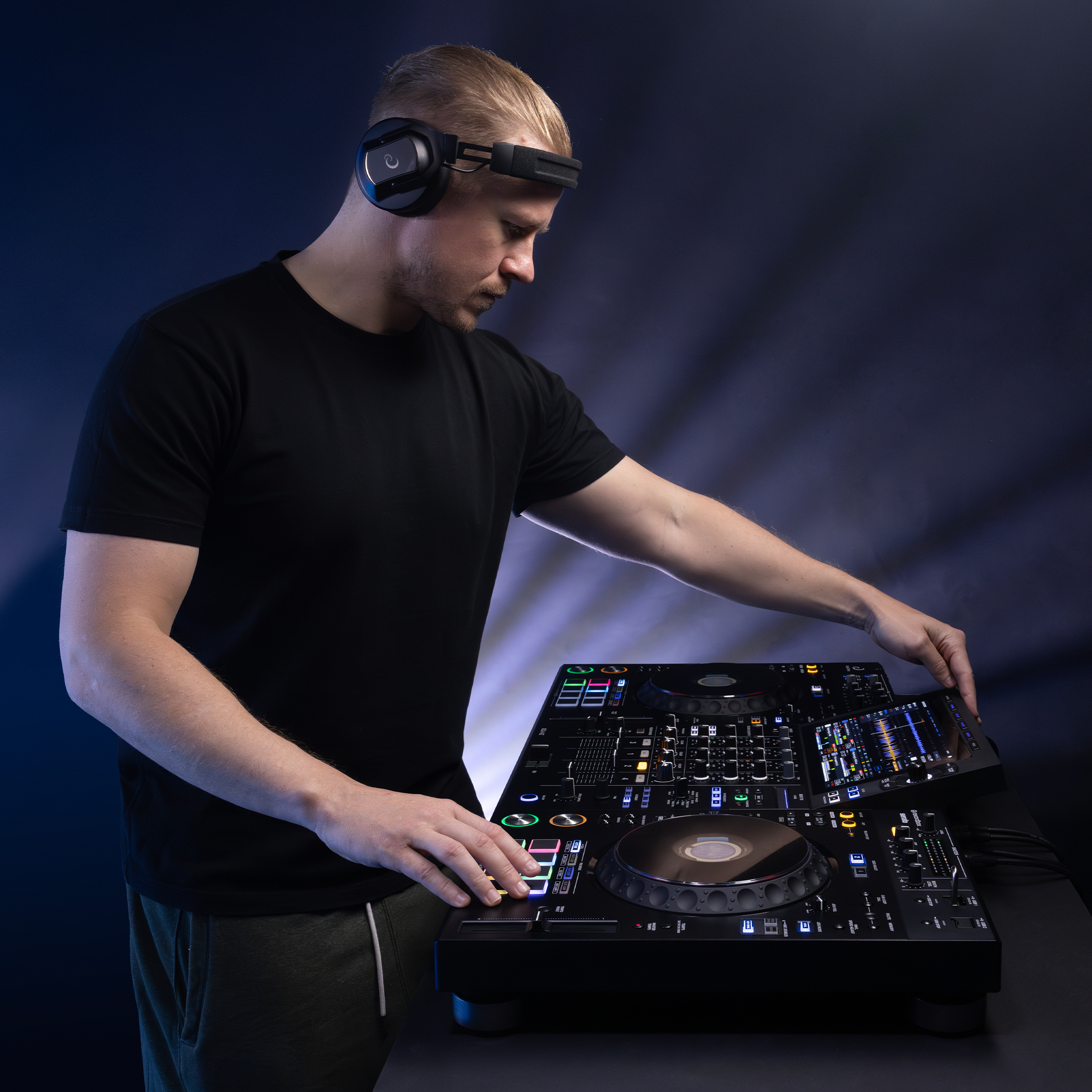 XDJ-AZ – AudioTech