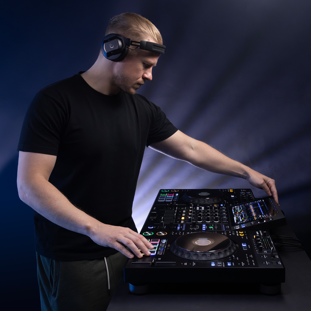 XDJ-AZ